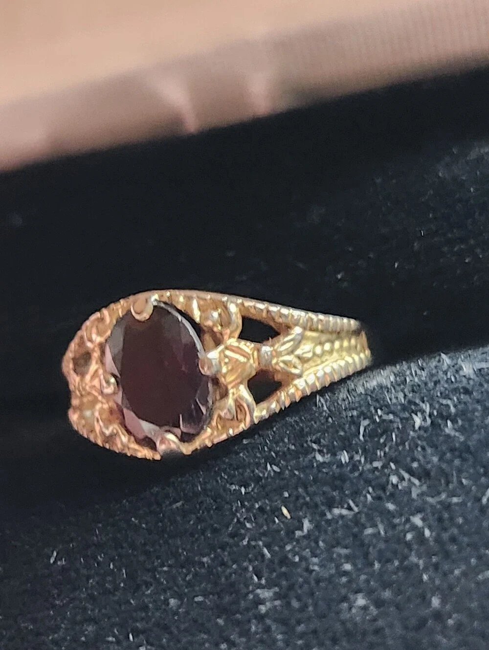 Vintage Gold Tone Ring with Deep Red Oval Gemstone Size 5